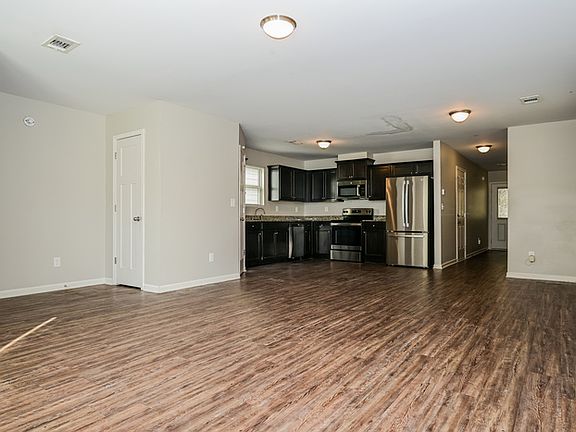 4th image of 5191 Tew Ln SW