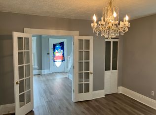 810 Broadway Ave, Bedford, OH 44146