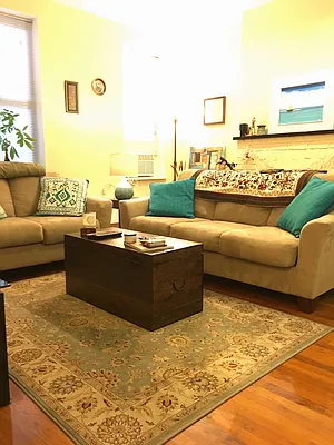 Rented by Meraki Realty LLC | media 6