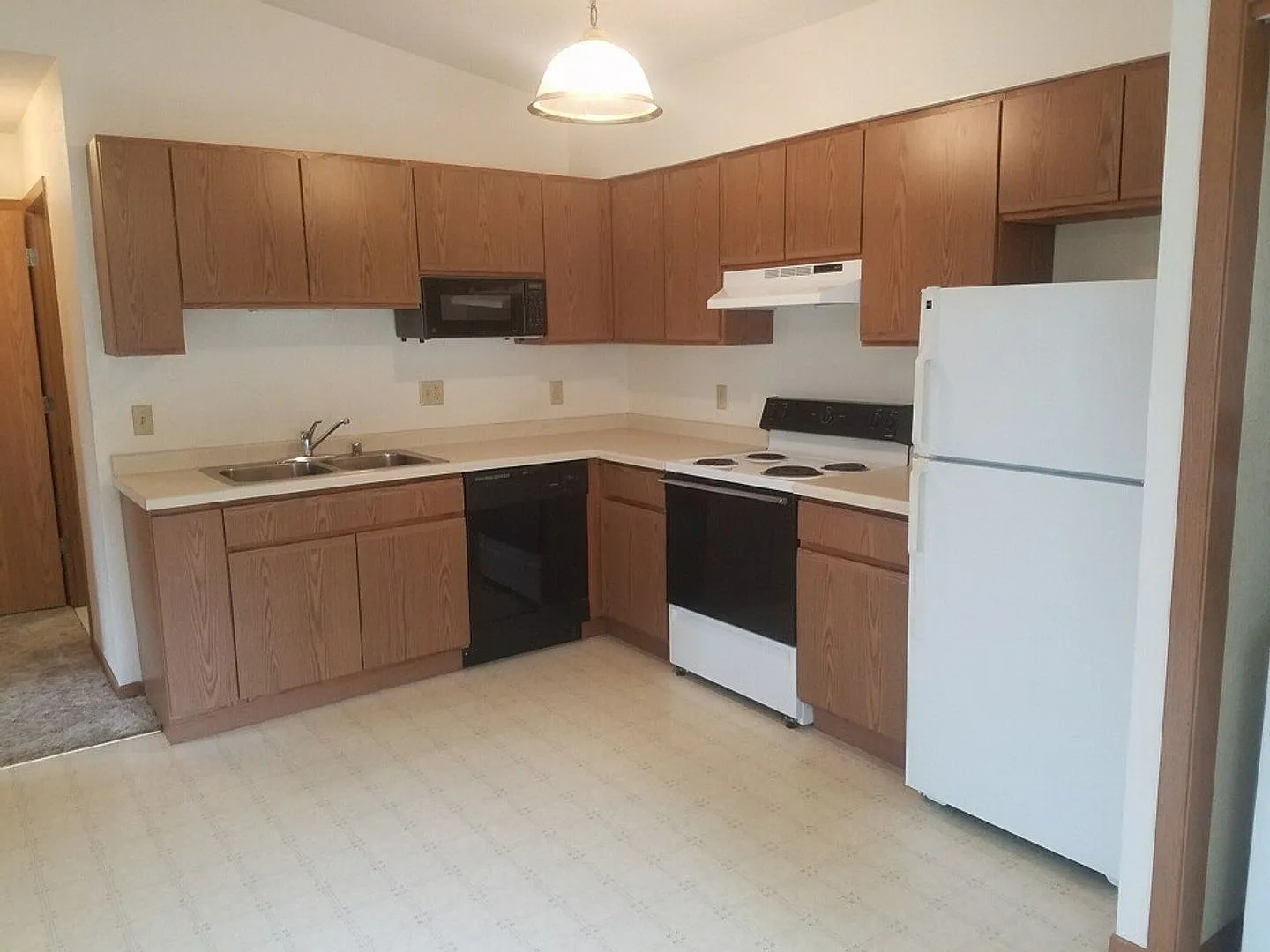 3013 Bongey Dr — Photo 4