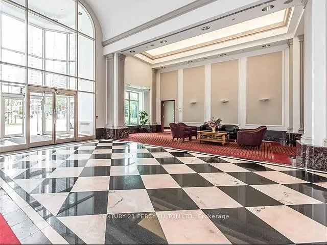 2 bed, $2,600 — Photo 2