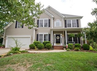 4133 Autumn Cove Dr, Lake Wylie, SC 29710
