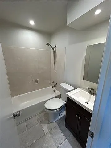 121 Chestnut St — Photo 9