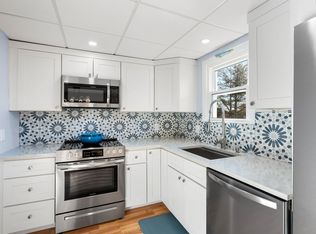 6 Loring Hills Ave UNIT B4, Salem, MA 01970