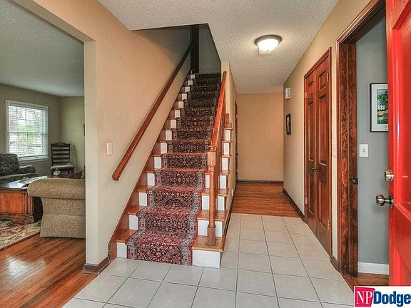 4th image of 1108 N 121st St