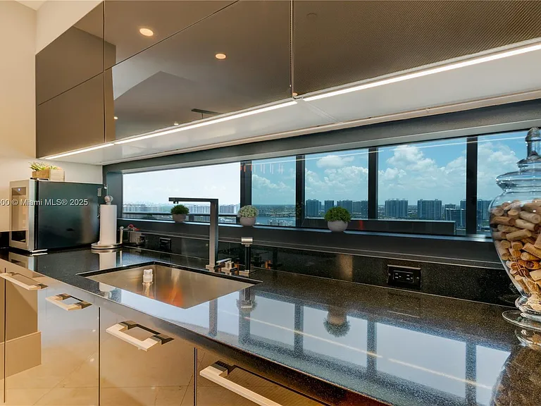18555 Collins Ave #2403 — Photo 11