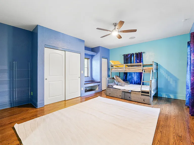 4555 W Swann Ave — Photo 43