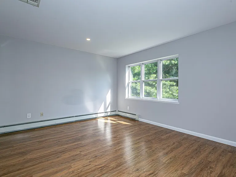 40 Herb Hill Rd #I — Photo 10