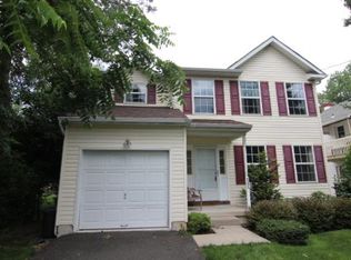 209 Lancaster Ave, Hatboro, PA