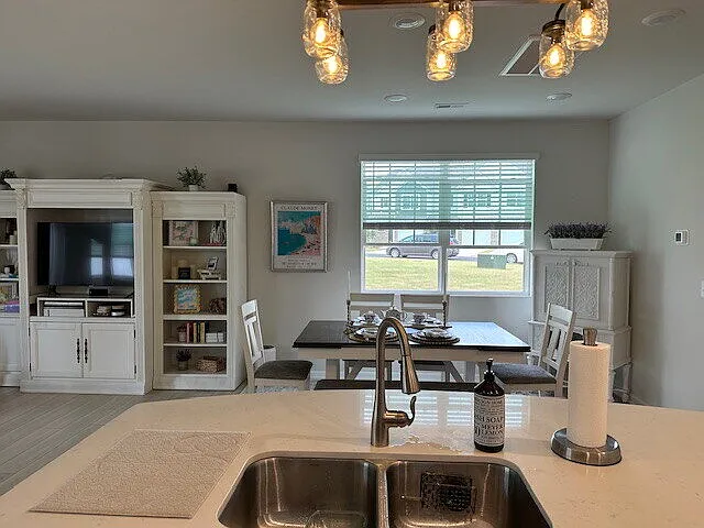453 Bee Cove Way — Photo 5