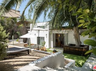 864 Sanborn Ave, Los Angeles, CA 90029