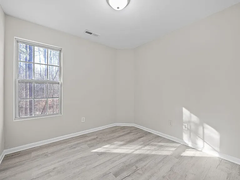 2812 Ferret Ct #101 — Photo 5