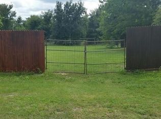 114 Hunters Point, Florence, TX 76527