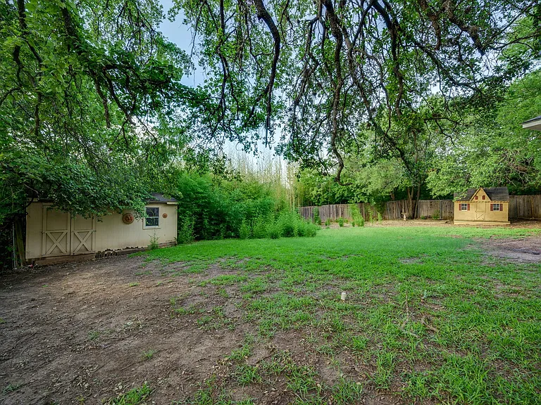 1112 Sundrop Pl — Photo 36