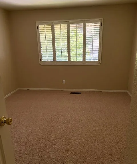 640 Preakness Dr — Photo 12