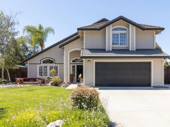 523 Summertree Dr, Livermore, CA 94551