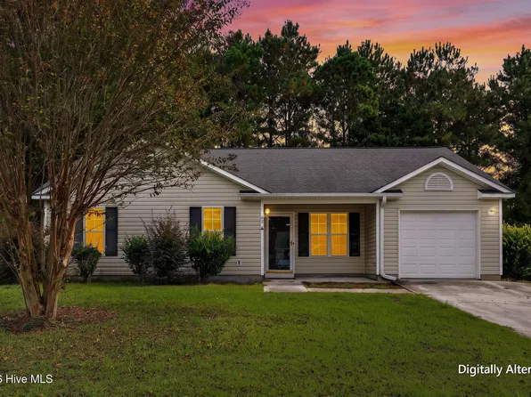 102 Tealbriar Street, Burgaw, NC 28425