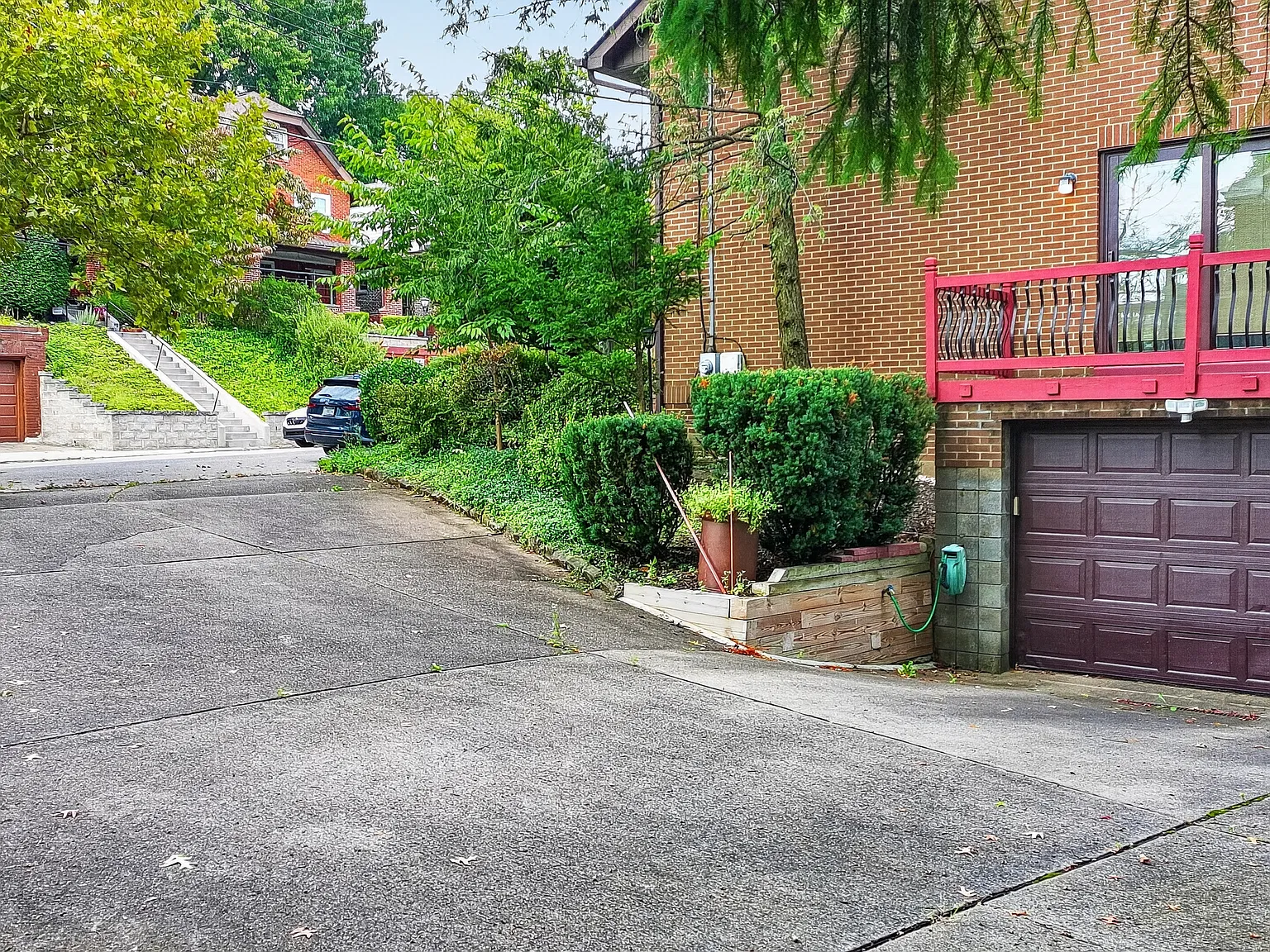4 bed, 2448 sqft, $3,500 — Photo 3