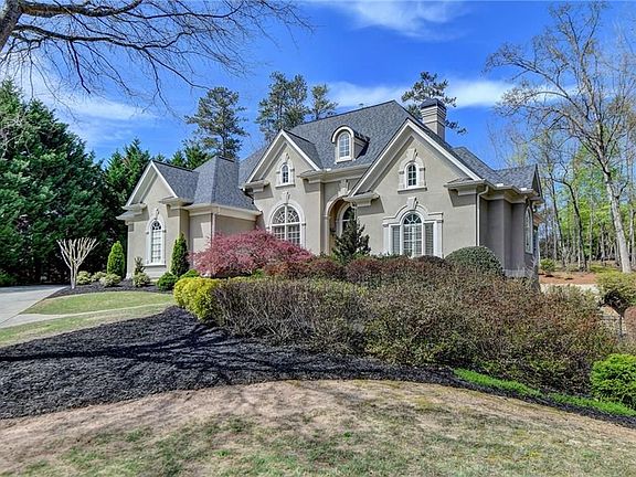 4th image of 6745 Laurel Oak Dr