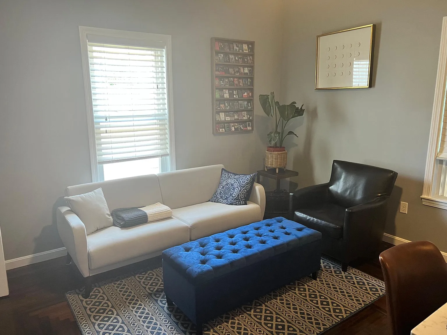 1 bed, 571 sqft, $2,400 — Photo 3