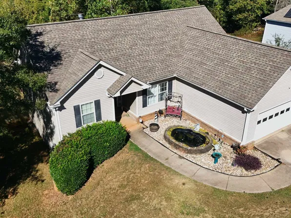 209 Clearwater Dr, Monroe, GA 30655