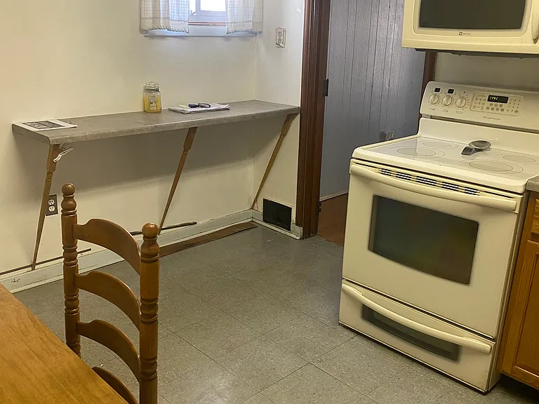830 Midland Ave #2 — Photo 8