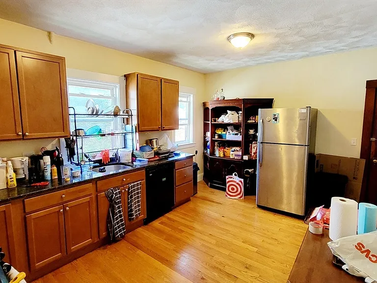 34 George St #2 — Photo 2