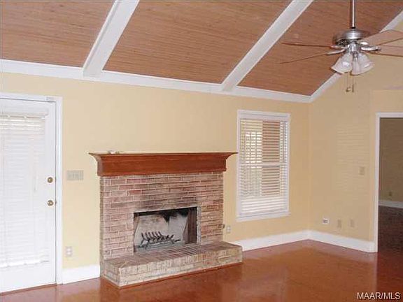 2nd image of 8742 Twelve Oaks Ln