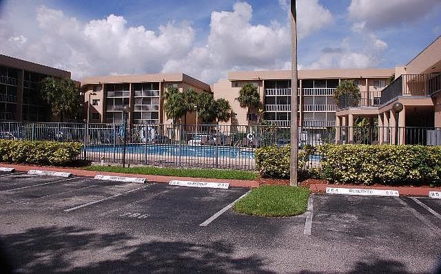 1st image of 17000 NW 67th Ave APT 346