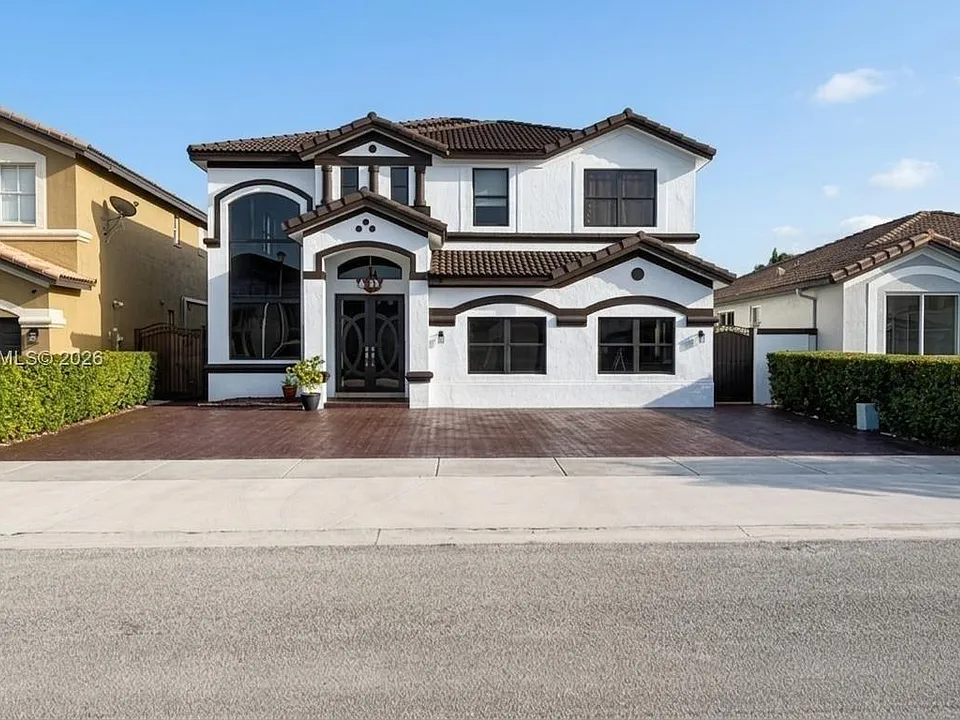 15350 SW 11th St