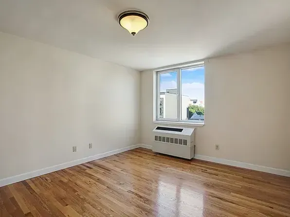 574 Fourth Avenue image 6 of 13