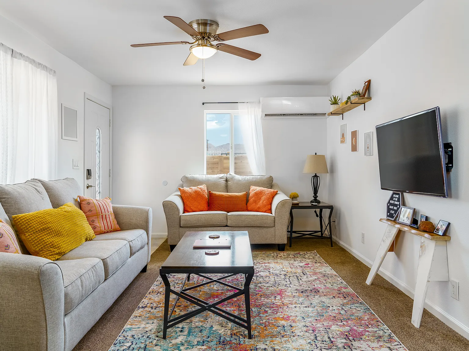 2 bed, 672 sqft, $2,100 — Photo 4