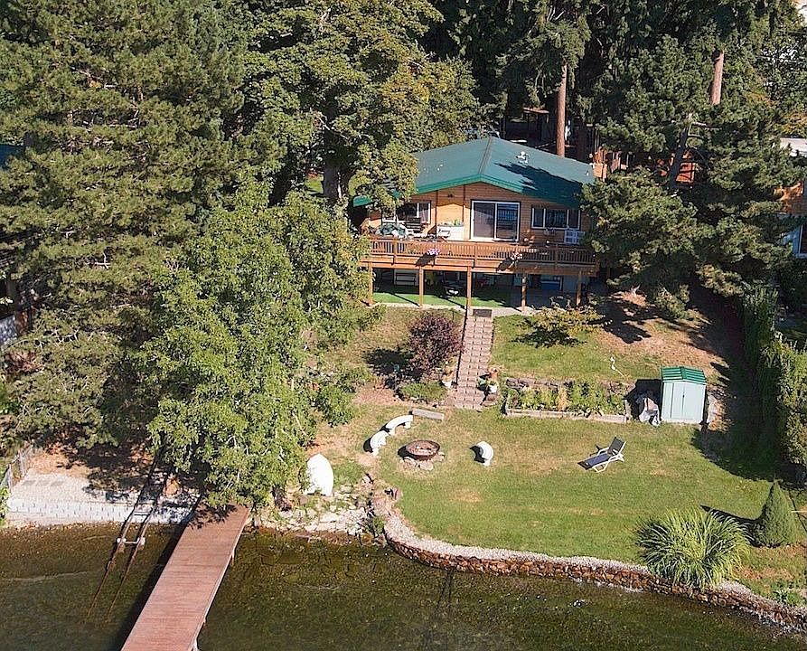 1st image of 621 E Lake Sammamish Shore Ln NE