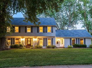 1856 Chamfers Farm Ct, Chesterfield, MO