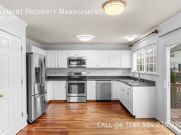 2nd image of 129 Kellerhis Dr