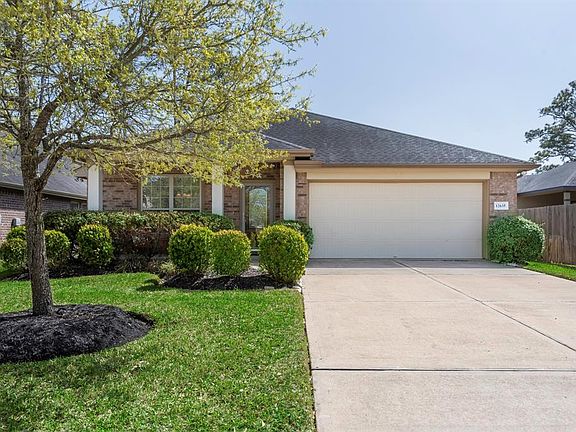 The home is in Tomball ISD and zoned to award winning schools including Tomball Memorial High School.