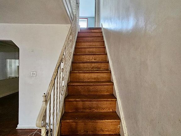 5th image of 931 Kenmore Rd