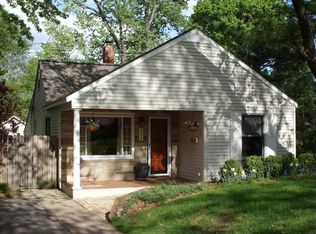 334 Taylor Ave, Rochester, MI 48307