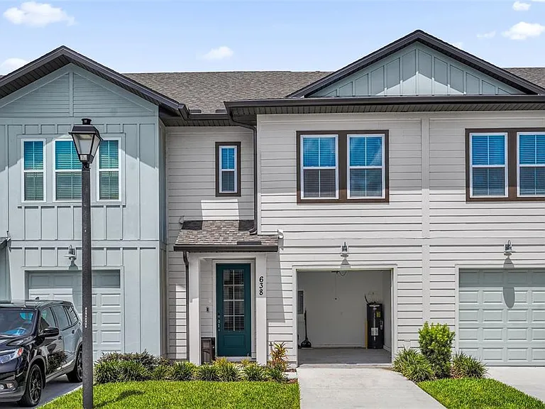 Longboat Dr — Photo 2