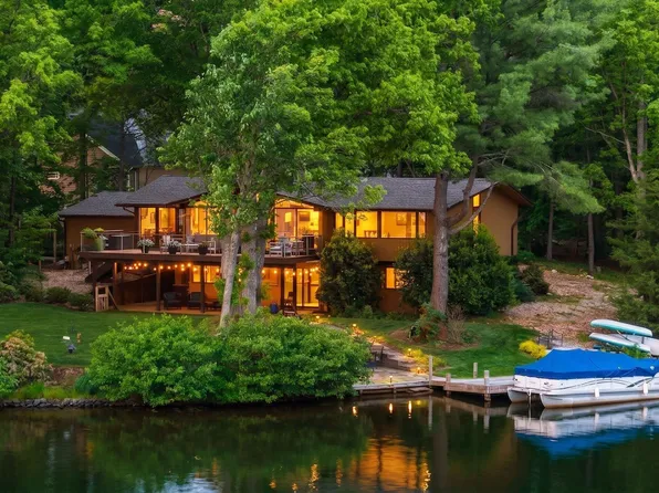 34 Chatham Ln, Palmyra, VA 22963