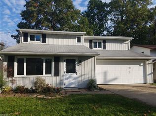 35764 Drake St, North Ridgeville, OH 44039