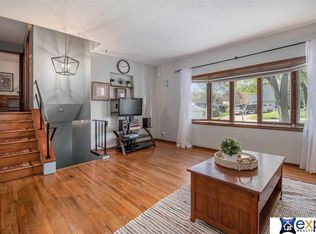 7716 Curtis Ave, Omaha, NE 68134