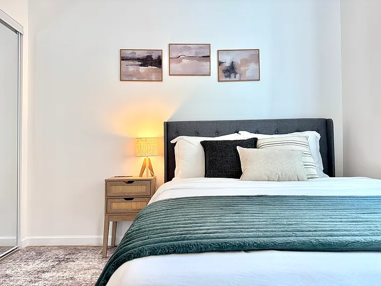 3229 S Sherbourne Dr — Photo 48