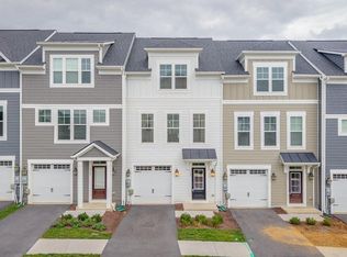 3389 Monterey Dr, Rockingham, VA 22801