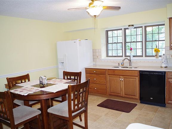 5th image of 6709 Freeland Dr