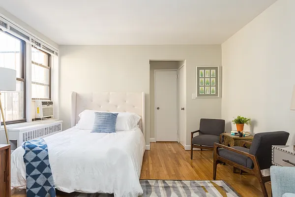 Rented by Compass | media 8