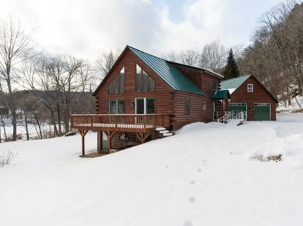 3033 VT ROUTE 14, Royalton, VT 05068