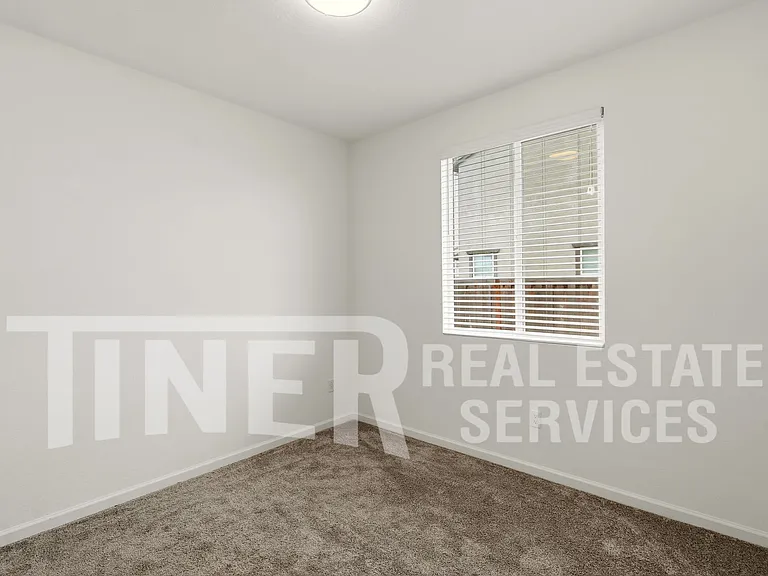 8112 Joecy Way — Photo 18