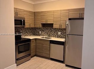 115 Menores Ave APT 10, Coral Gables, FL 33134