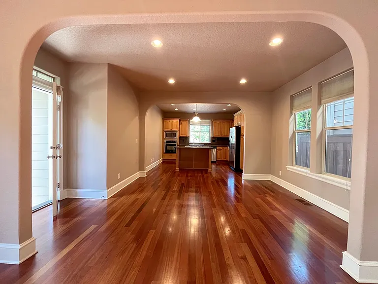 13597 SW King Lear Way — Photo 4